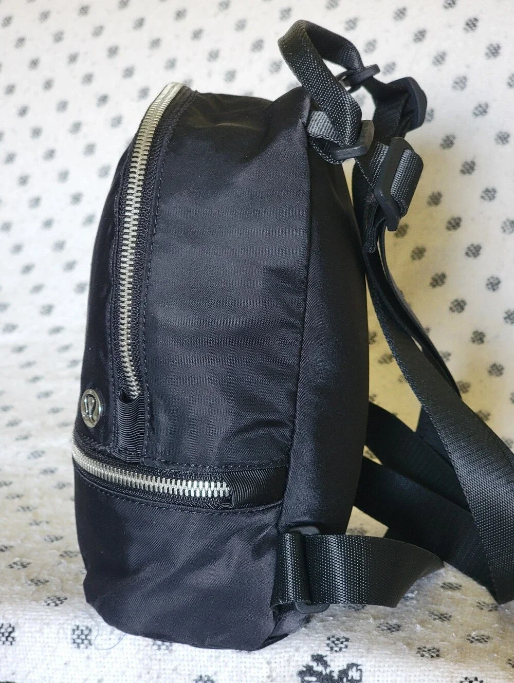 lululemon athletica excellent like